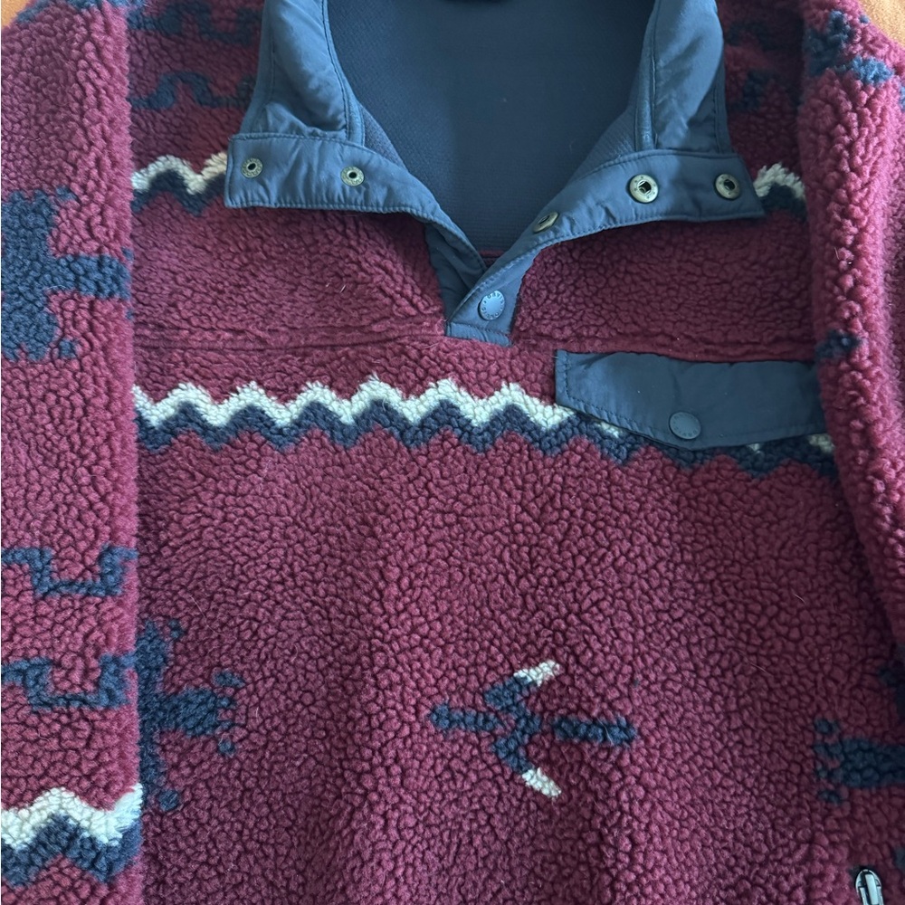 Orvis Burgundy and Navy Fleece Pullover - Heavy weight.